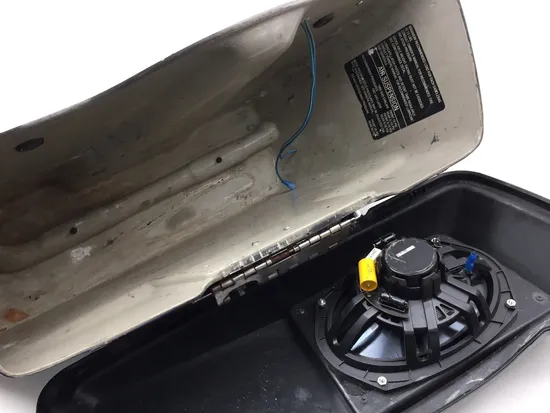 Saddlebags 2000 Harley-Davidson Electra Glide Classic EFI FLHTCI 3237 x