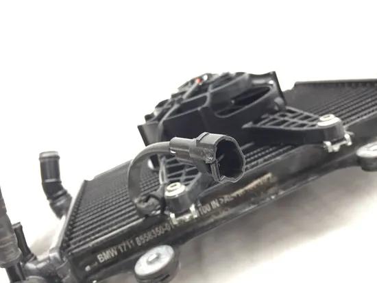 Radiator Cooling Front Fluid with Fan 2022 BMW G310R 3238 x