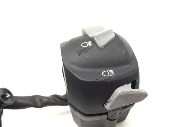 Left Headlight Bar Switch 2022 BMW G310R 3238 x