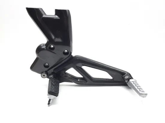 Left Foot Peg 2022 BMW G310R 3238 x