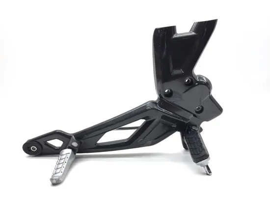 Right Foot Peg 2022 BMW G310R 3238 x