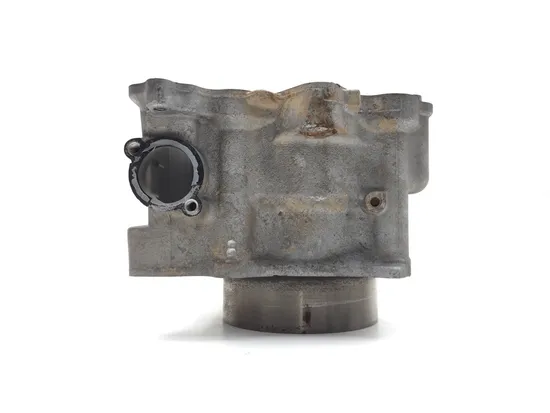 Engine Cylinder Jug W Piston 2005 Yamaha Grizzly 660 YFM660FA 4x4 3243