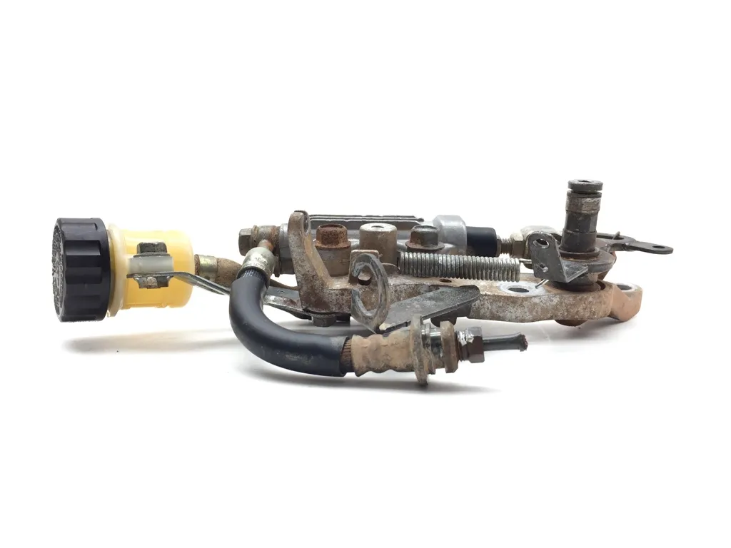 Rear Brake Master Cylinder 2005 Yamaha Grizzly 660 YFM660FA 4x4 3243