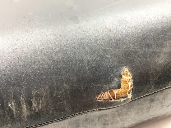 Right Front Seat Bottom Cushion 2019 Can-Am Defender HD8 4x4 DPS 3231 x 2