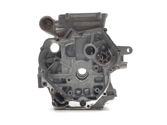 Engine Upper Lower Center Cases Case 2021 Yamaha YXZ1000R SS SE EPS 3249 x