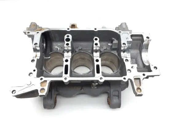 Engine Upper Lower Center Cases Case 2021 Yamaha YXZ1000R SS SE EPS 3249 x