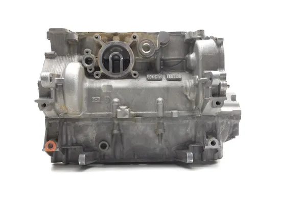 Engine Upper Lower Center Cases Case 2021 Yamaha YXZ1000R SS SE EPS 3249 x