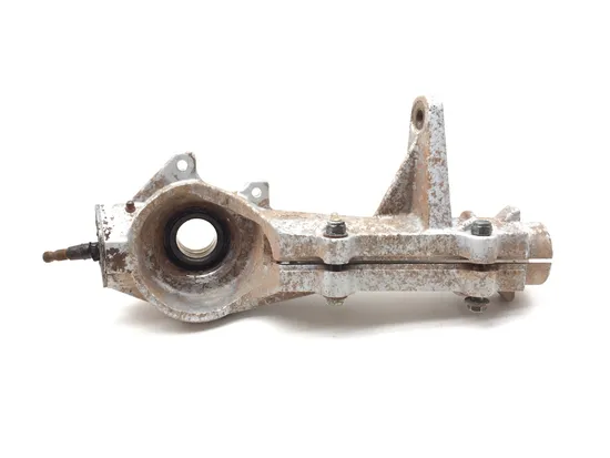 Left Driver Front Spindle Steering Knuckle 2006 Polaris Sportsman 500 EFI 3253