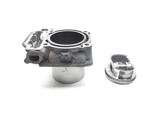 Engine Cylinder Jug W Piston Rear 2022 CF-Moto ZFORCE 950 HO Sport 3255