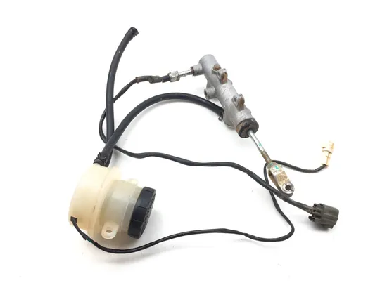 Brake Master Cylinder 2022 CF-Moto ZFORCE 950 HO Sport 3255 x