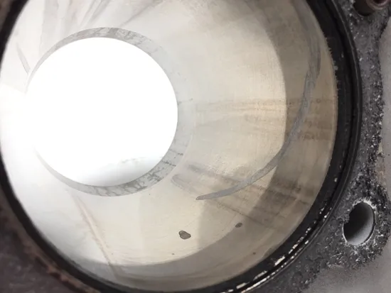 Front Rear Cylinder Jugs w Pistons 2006 Harley-Davidson Electra Glide FLHT 3246