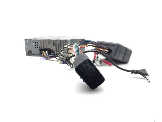 Pioneer DEH-S4220BT Radio CD Player 2006 Harley-Davidson Electra Glide FLHT 3246