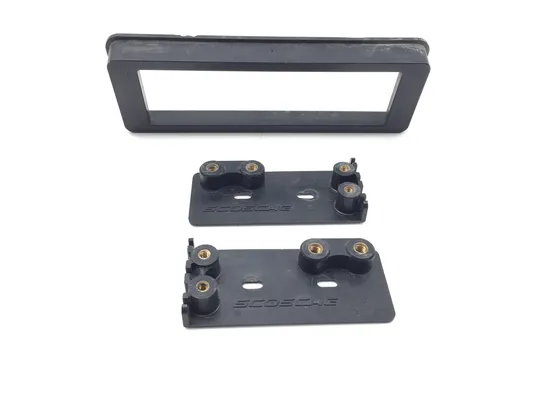 Pioneer DEH-S4220BT Radio CD Player 2006 Harley-Davidson Electra Glide FLHT 3246