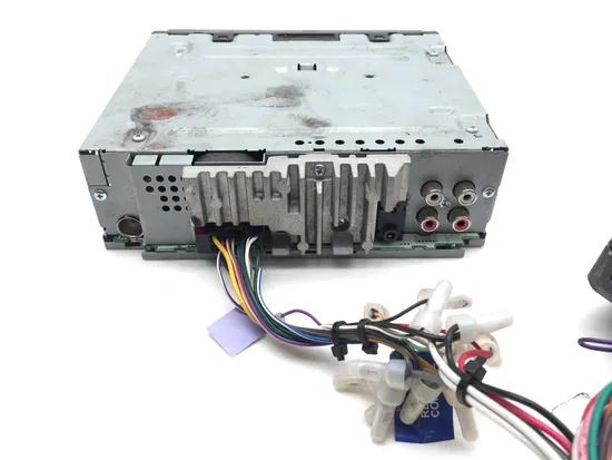 Pioneer DEH-S4220BT Radio CD Player 2006 Harley-Davidson Electra Glide FLHT 3246