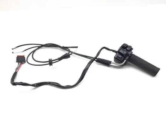 Right Control Switch 2006 Harley-Davidson Electra Glide FLHT 3246