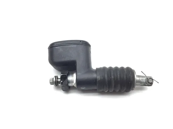 Rear Brake Master Cylinder 2006 Harley-Davidson Electra Glide FLHT 3246 4