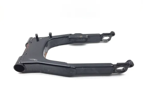 Swing Arm Swingarm 2006 Harley-Davidson Electra Glide FLHT 3246