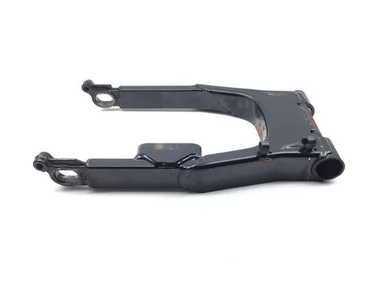 Swing Arm Swingarm 2006 Harley-Davidson Electra Glide FLHT 3246