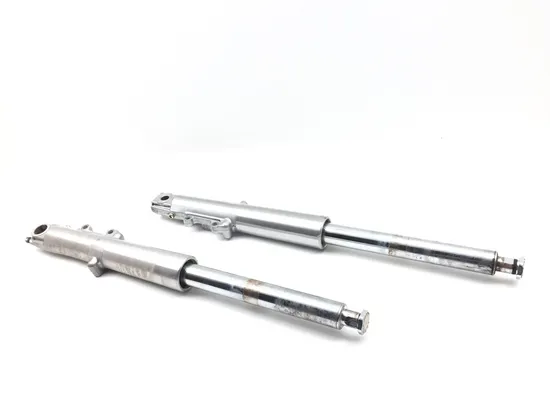 Front Forks Tubes Legs 2006 Harley-Davidson Electra Glide FLHT 3246