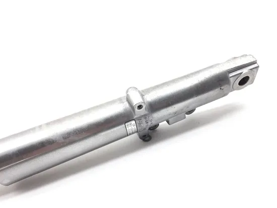 Front Forks Tubes Legs 2006 Harley-Davidson Electra Glide FLHT 3246