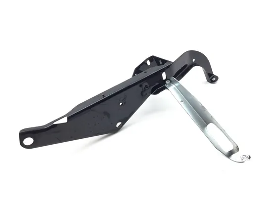 Left Inner Fairing Brackets 2006 Harley-Davidson Electra Glide FLHT 3246