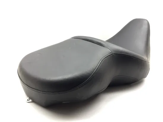 Seat 2006 Harley-Davidson Electra Glide FLHT 3246 2