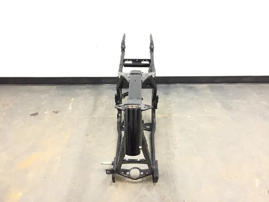 Main Frame Chassis 2006 Harley-Davidson Electra Glide FLHT 3246