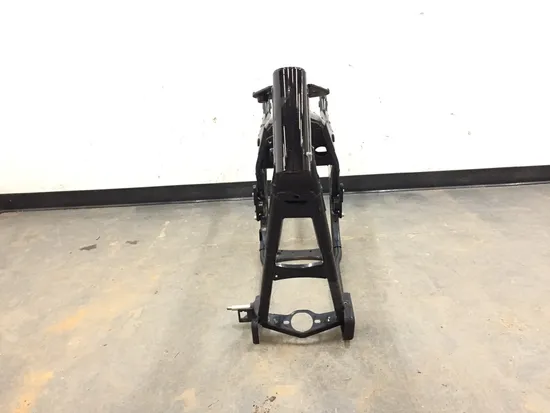 Main Frame Chassis 2006 Harley-Davidson Electra Glide FLHT 3246