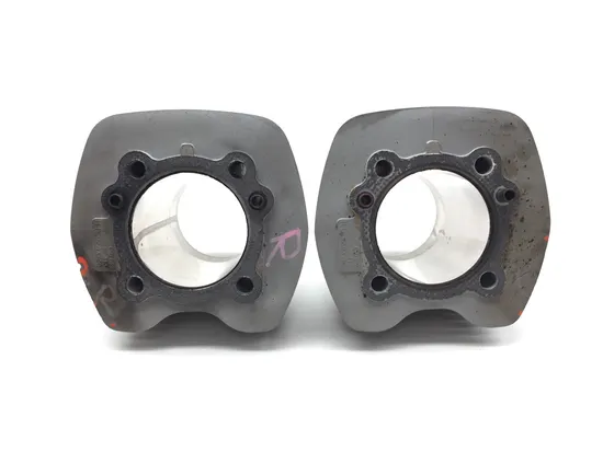 Front Rear Cylinder Jugs w Pistons 2002 HarleySoftail Standard EFI FXSTI 3245 x