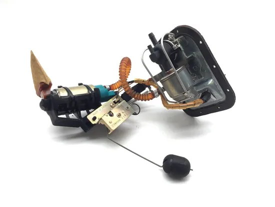 Gas Fuel Tank Pump 2002 Harley-Davidson Softail Standard EFI FXSTI 3245