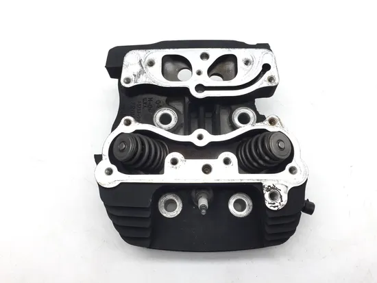 Engine Cylinder Head Complete Front 2005 Harley Electra Glide Ultra EFI 3233 x