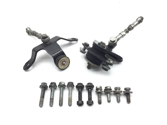 Engine Motor Mounts 2005 Harley Electra Glide Ultra Classic EFI FLHTCUI 3233 x