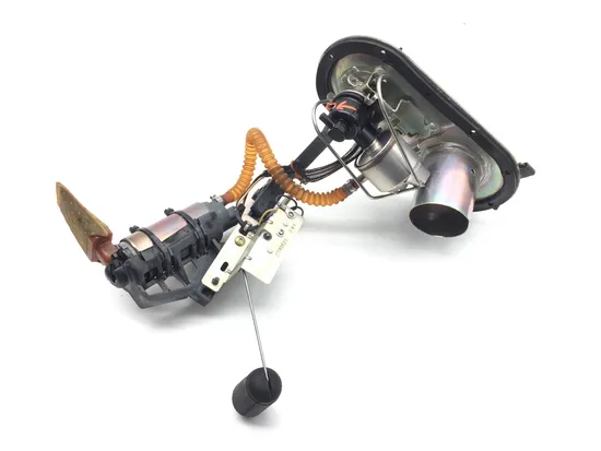 Gas Fuel Tank Pump 2005 Harley Electra Glide Ultra Classic EFI FLHTCUI 3233 x