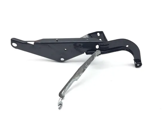 Left Inner Fairing Brackets 2000 Harley Electra Glide Classic EFI FLHTCI 3244