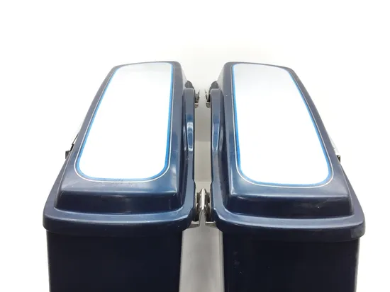 Saddlebags 2000 Harley-Davidson Electra Glide Classic EFI FLHTCI 3244 x