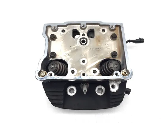Engine Cylinder Head Complete Front 2011 Harley Road King Classic FLHRC 3226 x
