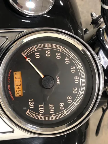 Speedometer Gauge 2011 Harley-Davidson Road King Classic FLHRC 3226