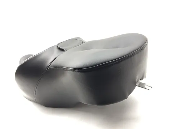 Saddleman Seat 2011 Harley-Davidson Road King Classic FLHRC 3226