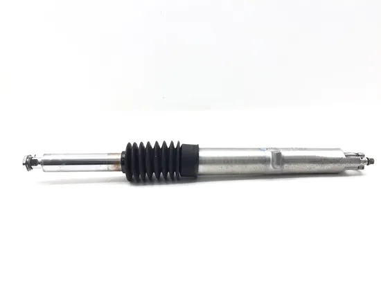 Front Forks Tubes Legs 2011 Harley-Davidson Road King Classic FLHRC 3226 x