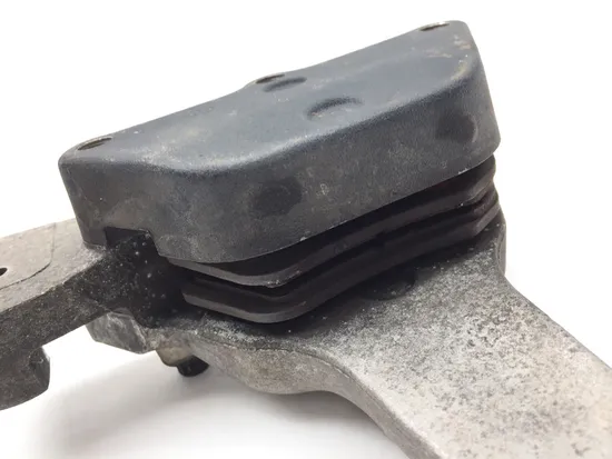 Rear Brake Caliper W Stay 2000 Harley Electra Glide Ultra Classic FLHTCUI 3247 7