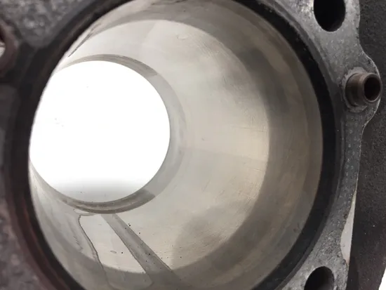 Front Rear Cylinder Jugs w Pistons 2005 Harley Electra Ultra Classic EFI 3260 x