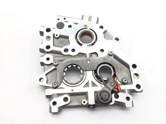 Cam Support Plate Oil Pump 2005 Harley Electra Ultra Classic EFI FLHTCUI 3260 x 10