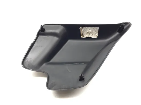 Left Side Cover 2005 Harley Electra Glide Ultra Classic EFI FLHTCUI 3260 x