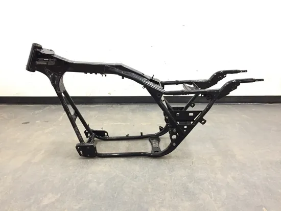 Main Frame Chassis 2005 Harley Electra Glide Ultra Classic EFI FLHTCUI 3260