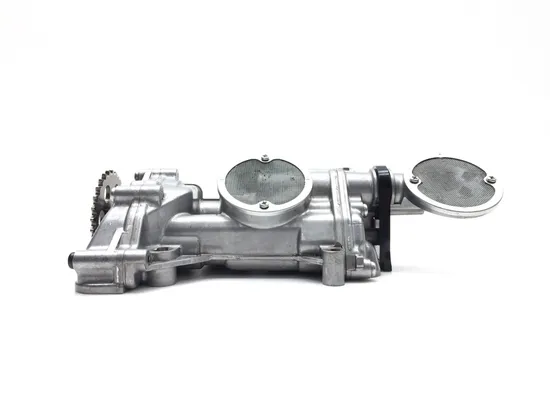 Engine Oil Pump Assembly 2017 Yamaha YXZ1000R 3267