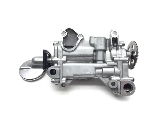 Engine Oil Pump Assembly 2017 Yamaha YXZ1000R 3267