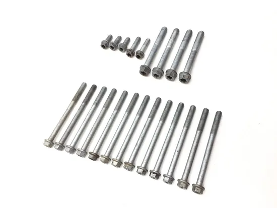 Engine Center Cases Case Bolts 2014 Can-Am Maverick 1000R 4x4 XXC DPS 3268