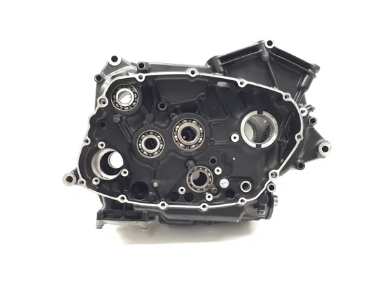 Engine Left Right Center Cases 2007 Suzuki Boulevard C50B 3262 x