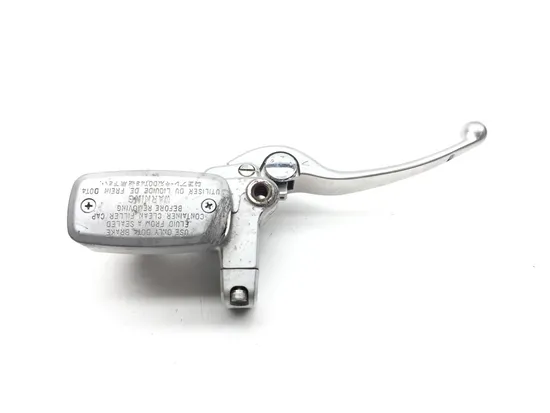 Front Brake Master Cylinder 2007 Suzuki Boulevard C50B 3262 x