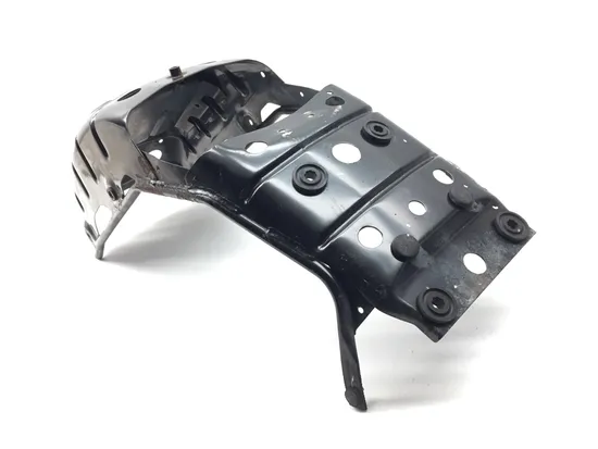 Rear Fender Stiffner 2007 Suzuki Boulevard C50B 3262 x